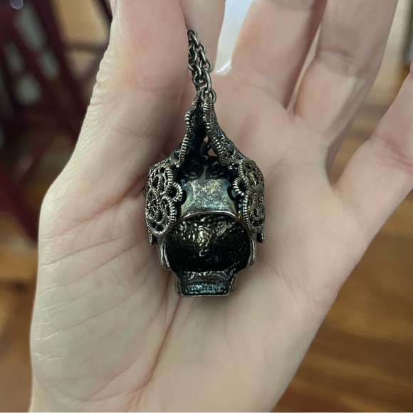 Alexander McQueen Necklace - Picture 8 of 11